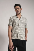Men’s Beige Short Sleeve Camp Collar Shirt – Relaxed Fit Vertical Stripe Summer Shirt