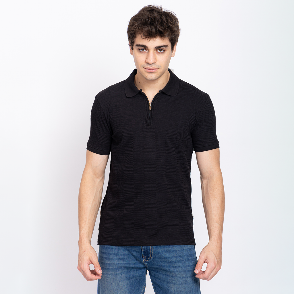 Half Sleeve Collar T-Shirt