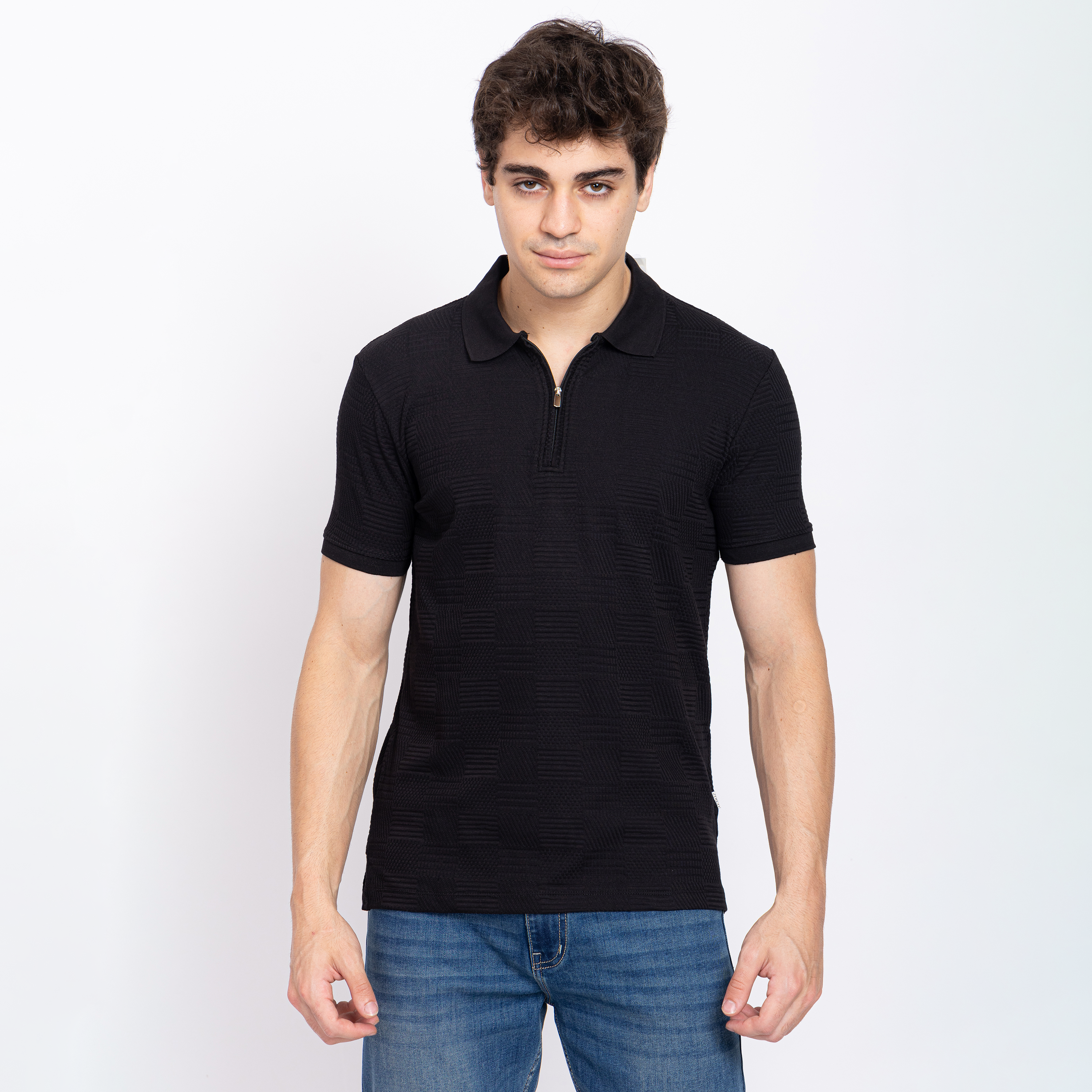 Half Sleeve Collar T-Shirt