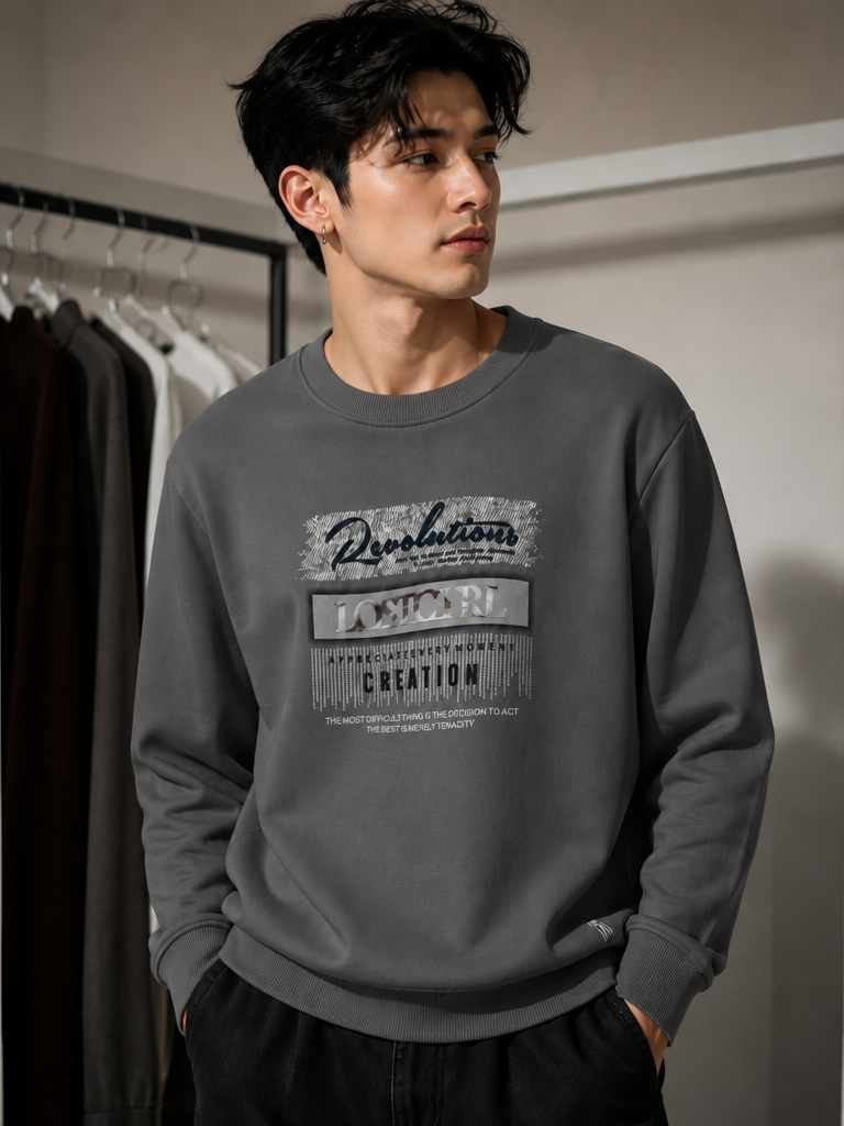 Round Neck Sweatshirt