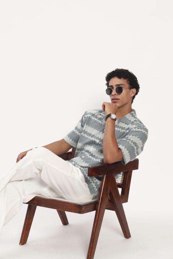 knitted shirt